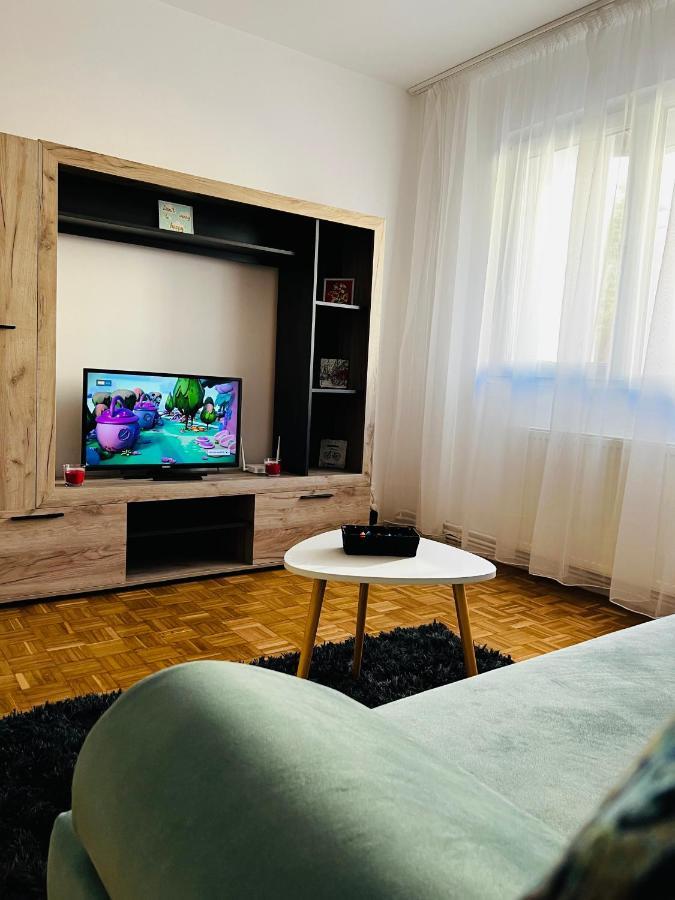 House24 Gari Brasov Exterior photo